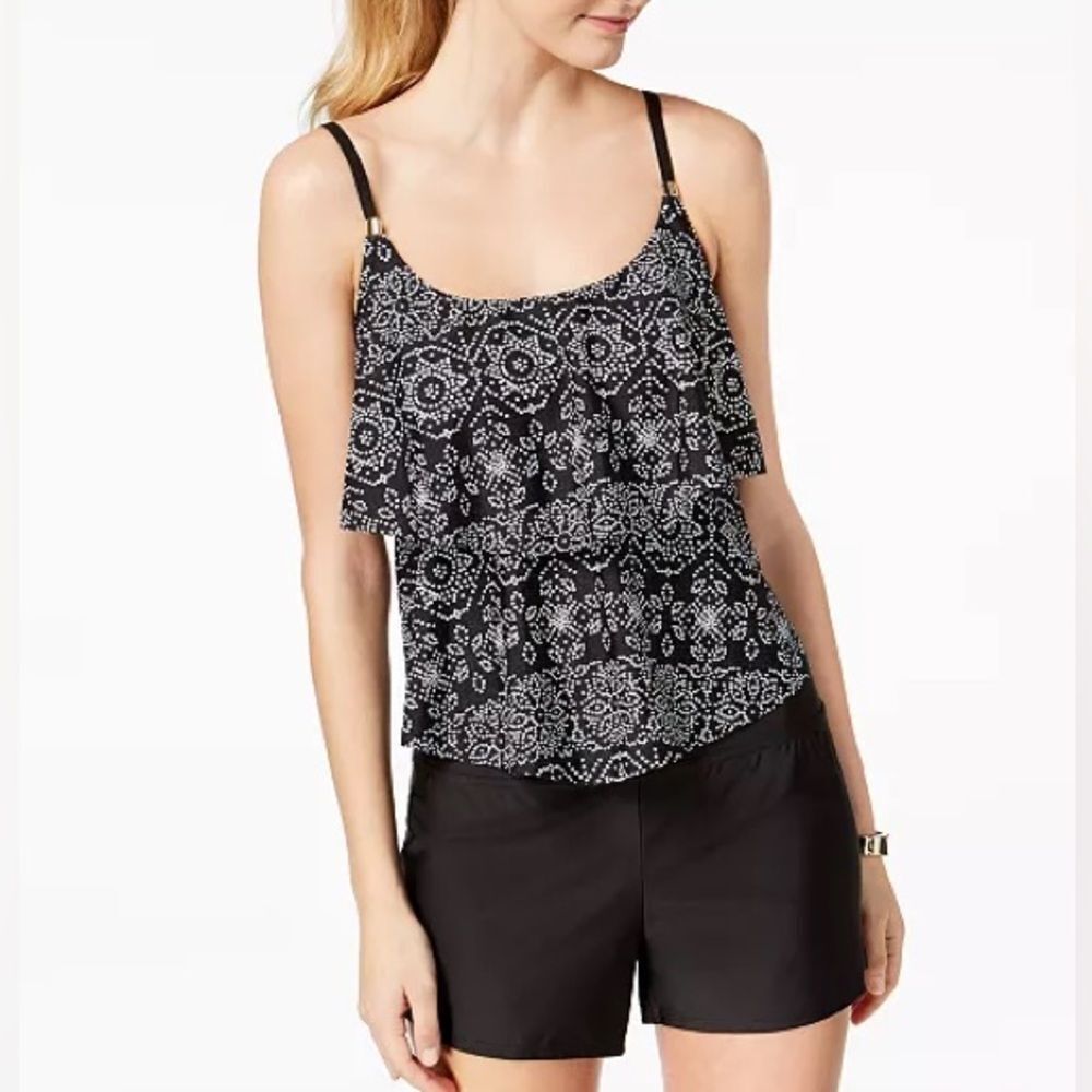 24th & Ocean Black and White Tankini Top
